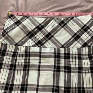 H & M baby blue & black plaid skirt, Size 8